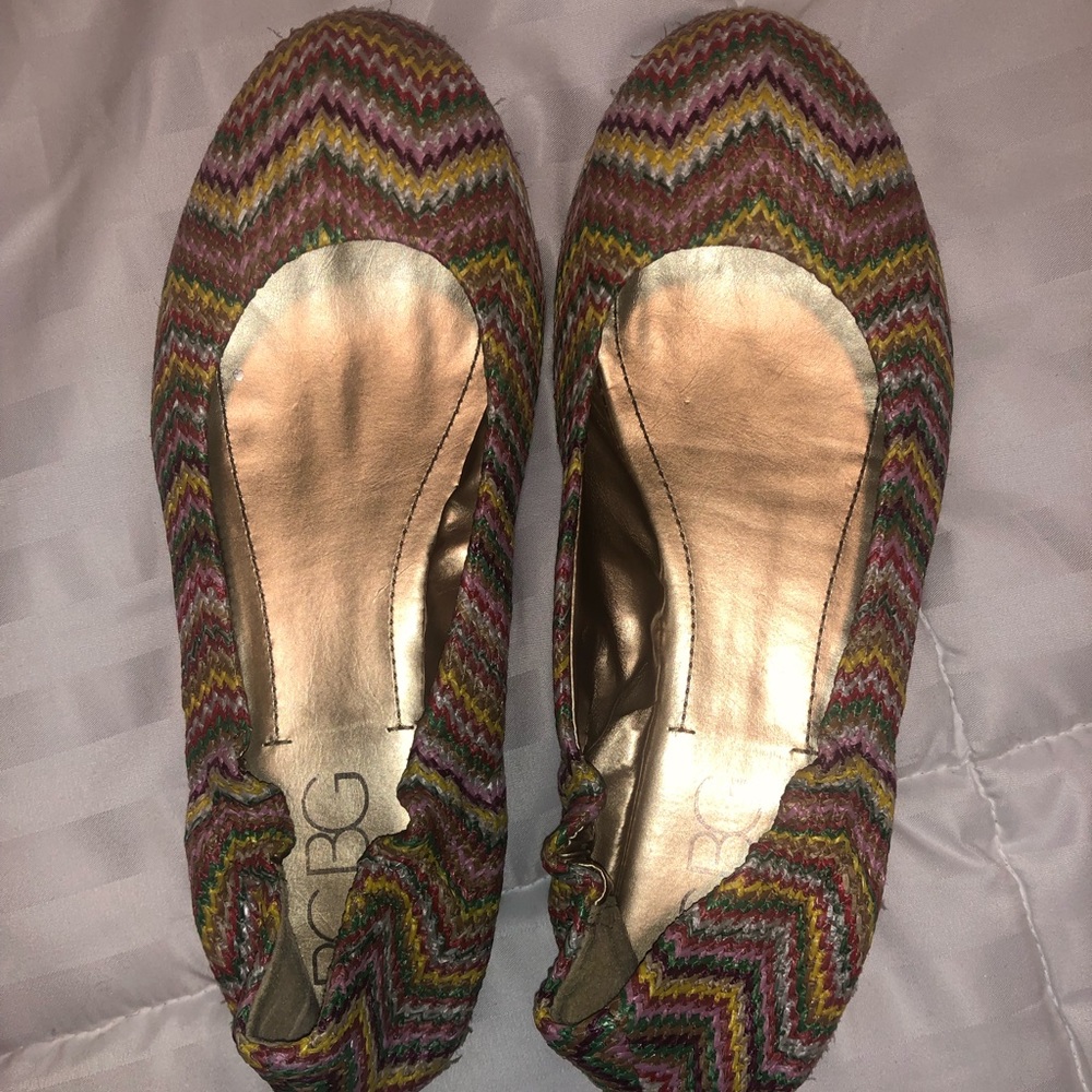 BCBG flats